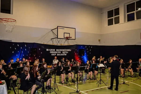 Letnie granie w Krzemieniewie – biesiada z orkiestrą OSP Dalików