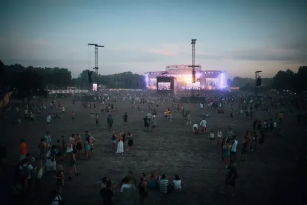 Koncert Lato ZET w Uniejowie – gwiazdy, data i darmowy wstęp