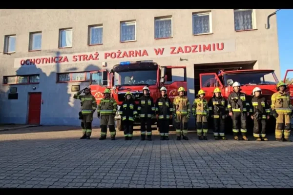 Upały wracają – OSP Zadzim radzi, jak bezpiecznie przetrwać gorące dni