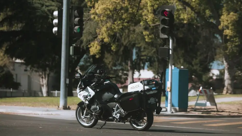 17-latek zatrzymany w Biernacicach za jazdę motocyklem cross bez uprawnień
