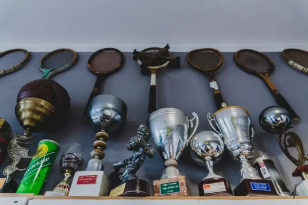 Memoriał Asi Kowalczewskiej 2026: sport i sztuka na kortach w Uniejowie