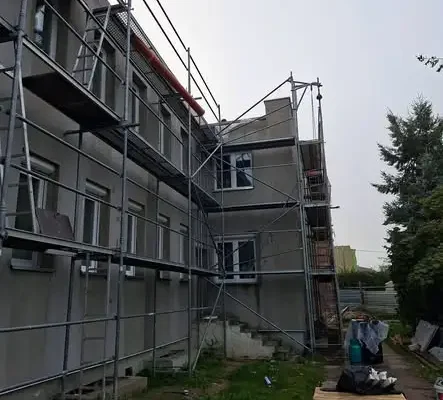 Remont biblioteki w Poddębicach trwa – wkrótce nowa przestrzeń dla czytelników